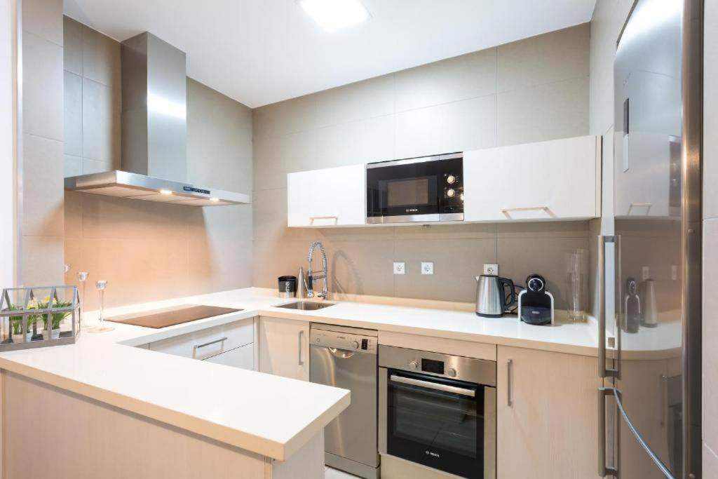 Atrivm San Julian Apartment Sevilla Exteriör bild